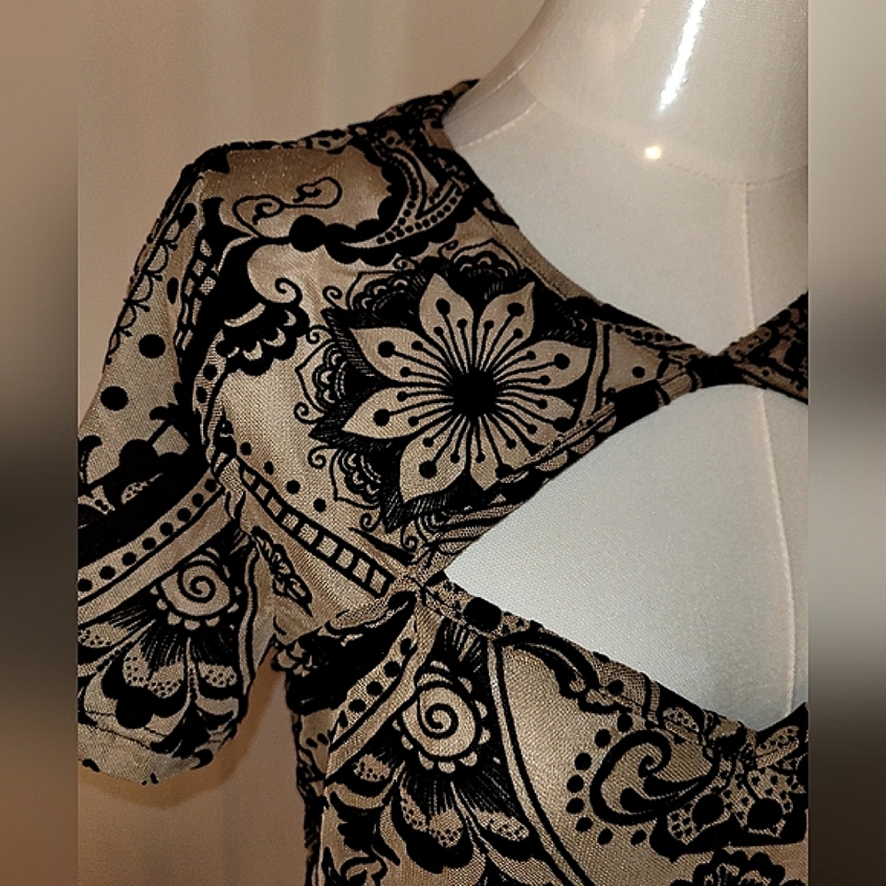 Blouse - Picture 5 of 5